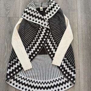 Alpaca laci black cream